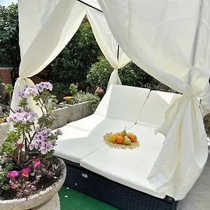 Nika 1 Apartament Ika